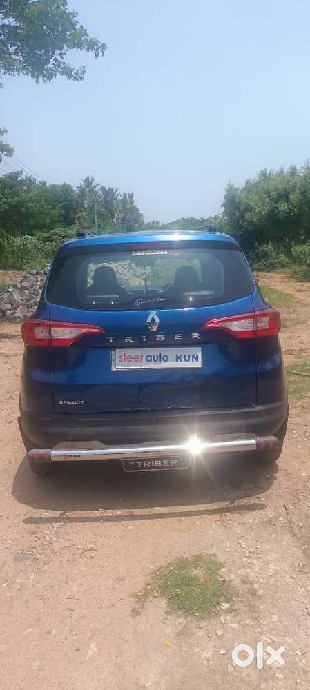 Renault Triber Rxt, 2022, Petrol