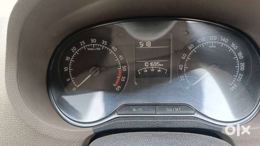 Skoda Rapid [2016-2020] 1.5 Style Plus Tdi At, 2016, Diesel