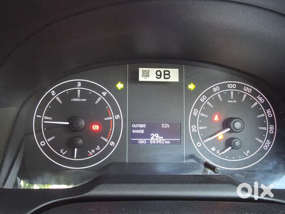 Toyota Innova Crysta 2.4 G Mt, 2022, Diesel