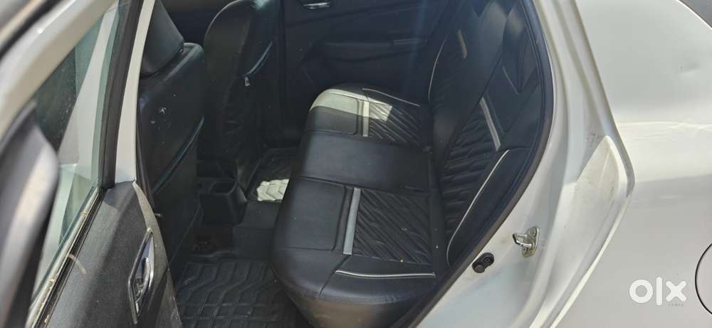 Maruti Suzuki Swift Vxi 1.2 Abs Bs-iv, 2018, Petrol