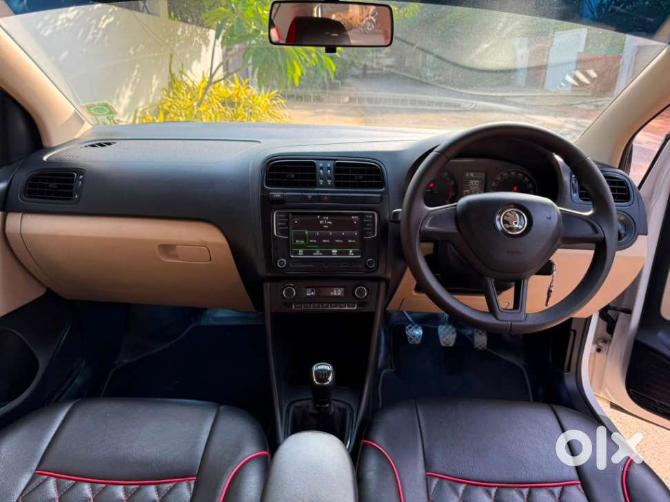 Skoda Rapid 1.0 Tsi Active, 2020, Petrol