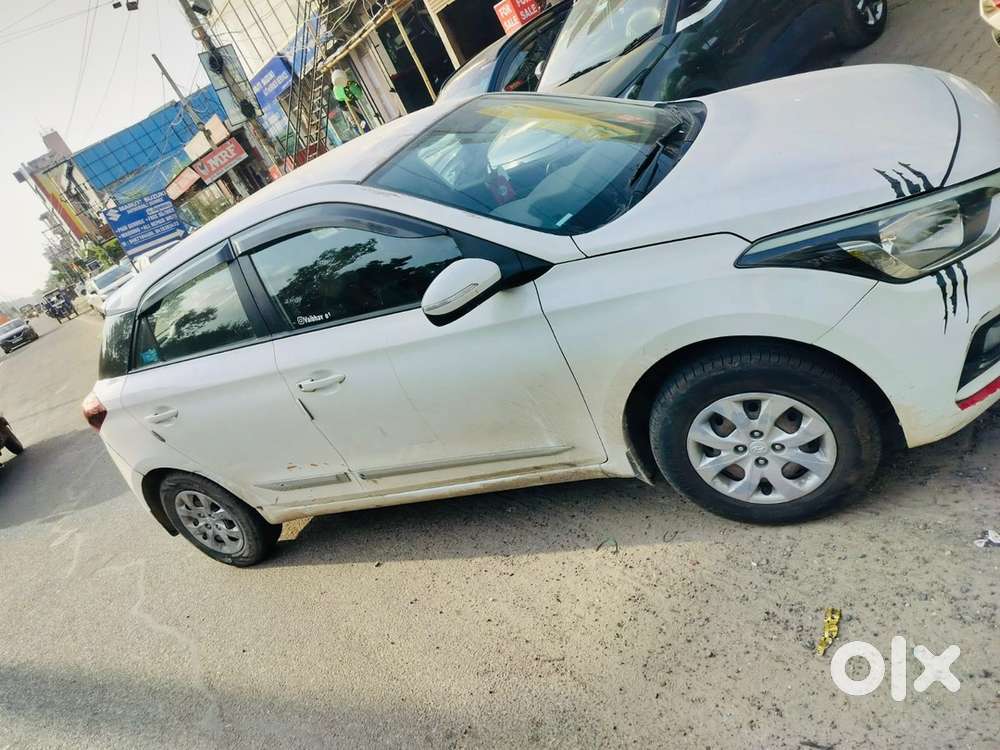 Hyundai I20 Sportz Petrol 2018