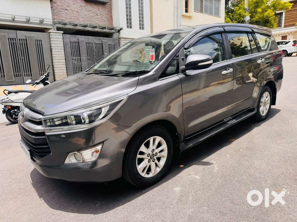 Toyota Innova Crysta 2017 - V - Diesel