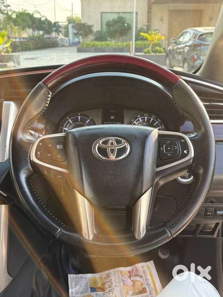 Toyota Innova Crysta 2.4 Vx Mt, 2018, Diesel