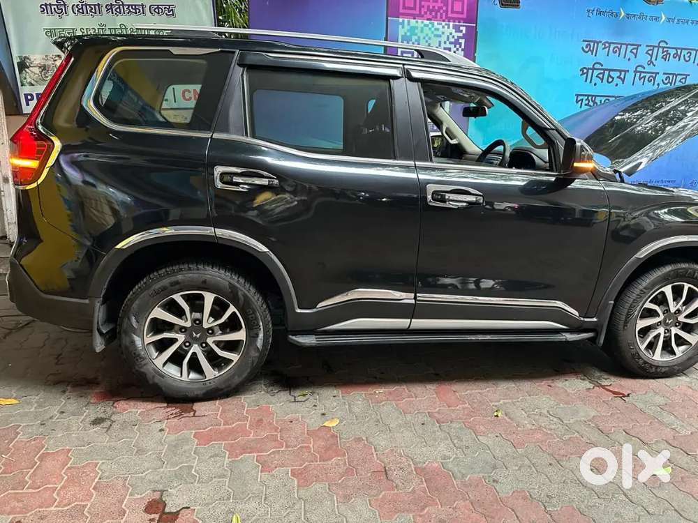 Mahindra Scorpio-n 2023 Petrol 29000 Km Driven