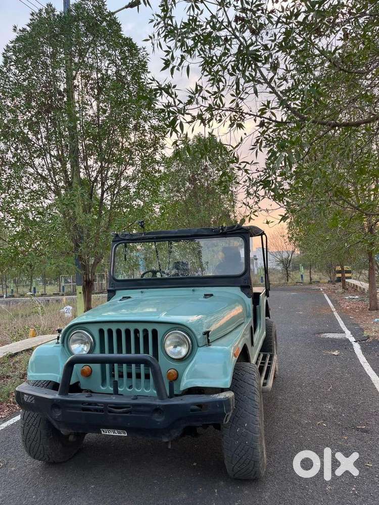 Mahindra Jeep 450