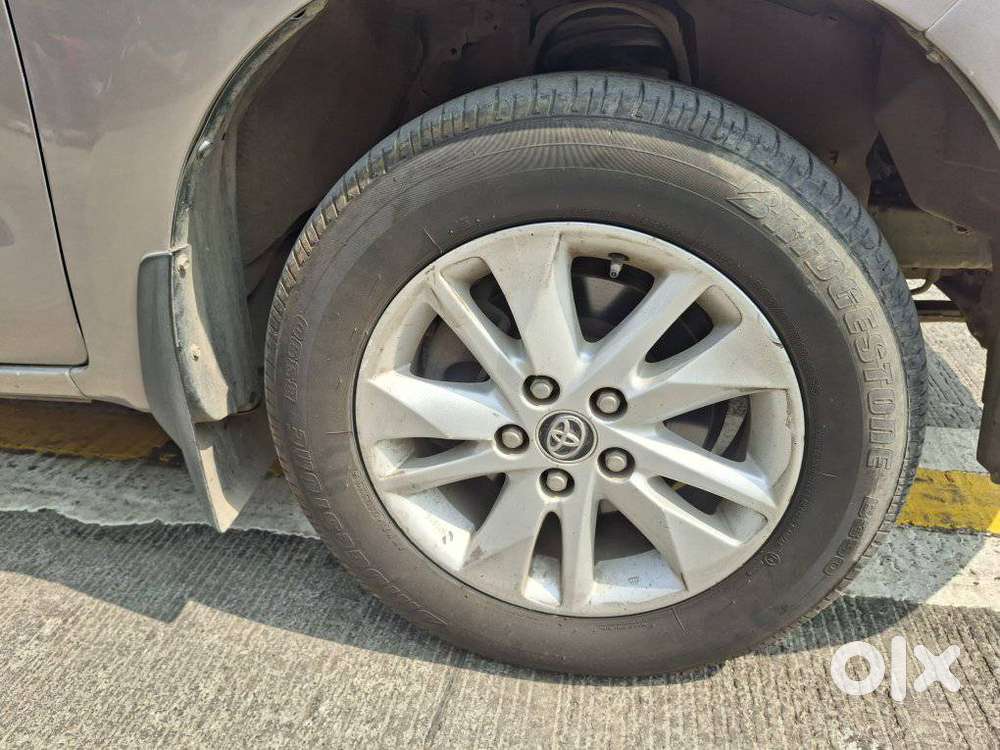 Toyota Innova Crysta 2.8 Gx At, 2017, Diesel