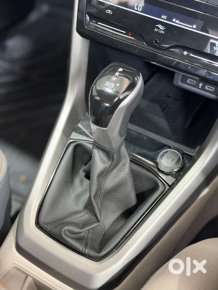 Volkswagen Taigun 1.0 Tsi Highline At, 2021, Petrol