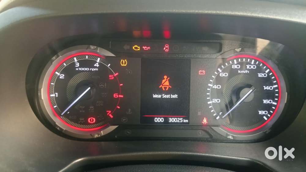 Mahindra Thar Lx Hard Top Diesel Mt 4wd, 2022