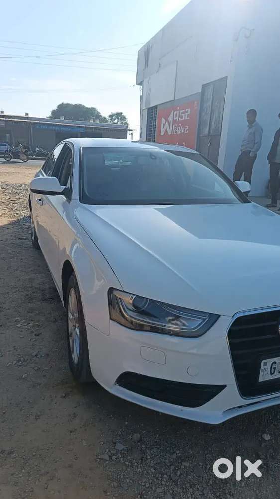 Audi A4 2014