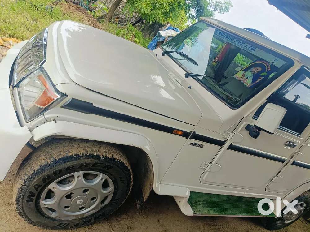 Mahindra Bolero Neo 2015