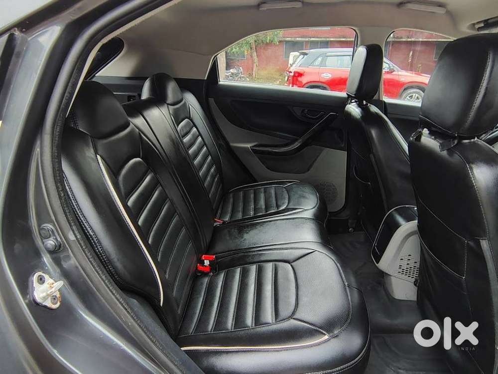 Tata Nexon Amt 1.2 Revotron Xma, 2019, Petrol