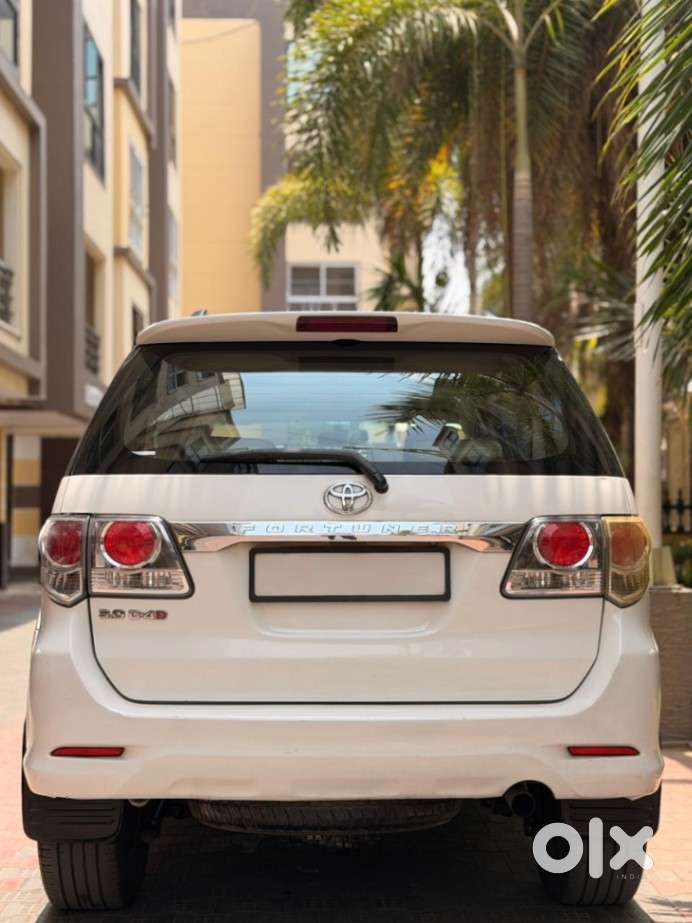 Toyota Fortuner, 2013, Diesel