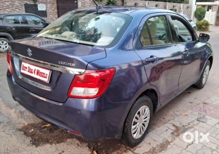Maruti Suzuki Dzire 1.2 Vxi Amt, 2019, Petrol