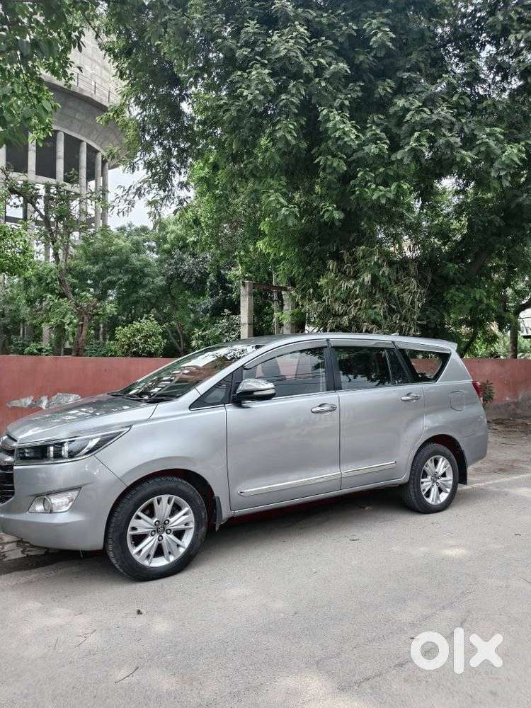 Toyota Innova Crysta 2.8 Z, 2016, Diesel