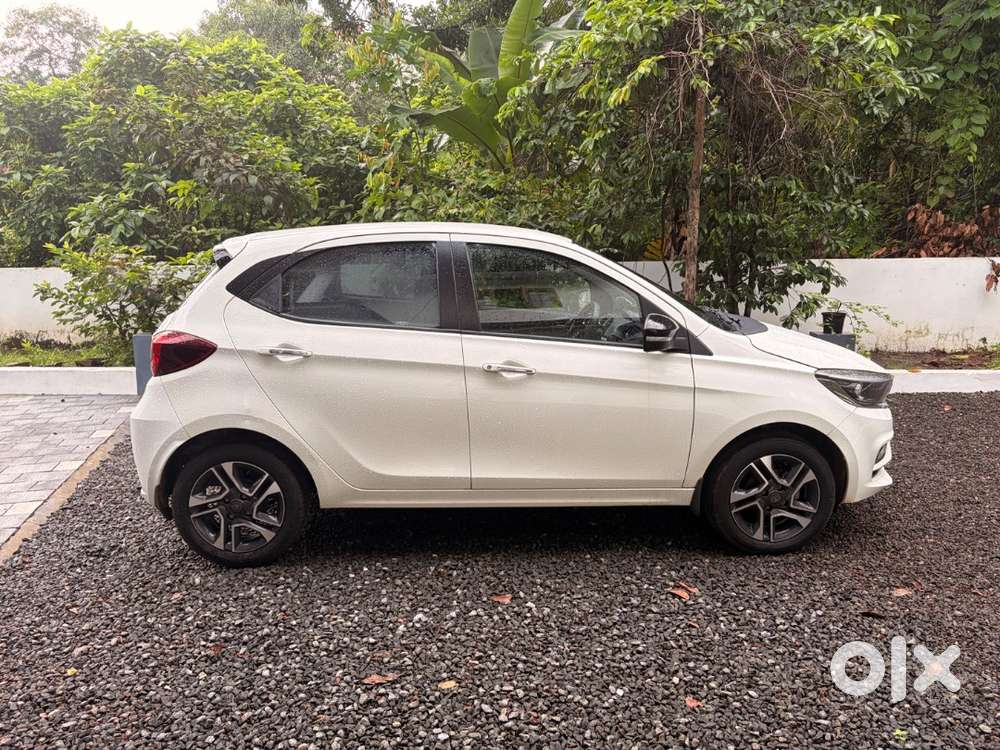 Tata Tiago Xza Plus