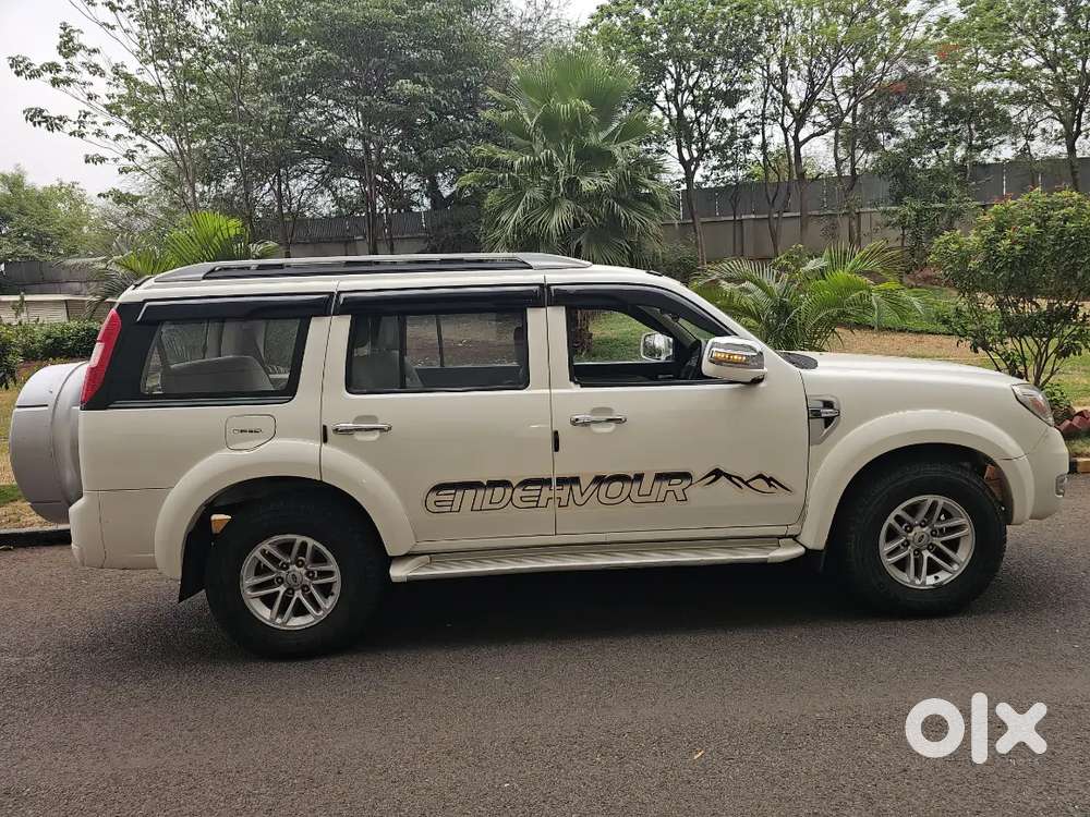 Ford Endeavor 2011 Model Only 1 Lakh Km Driven In Best Condition