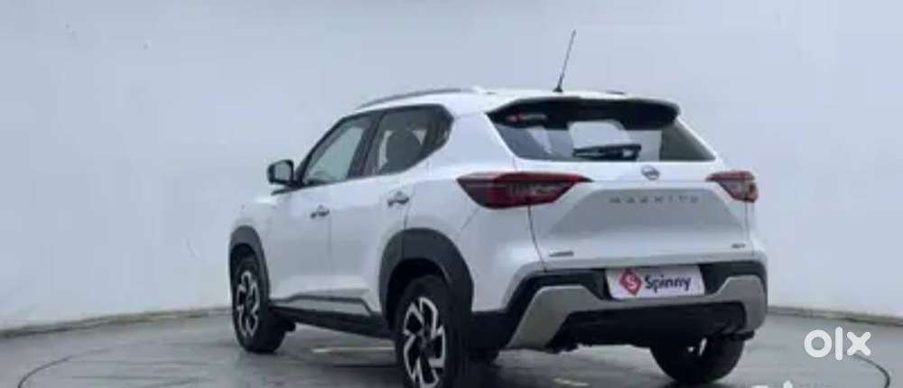 Nissan Maginate Super Millage