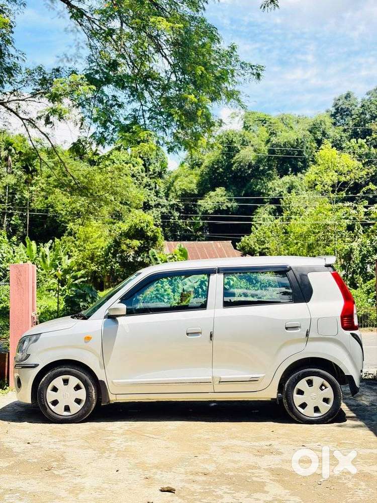 Maruti Suzuki Wagon R Vxi 1.0, 2023, Petrol