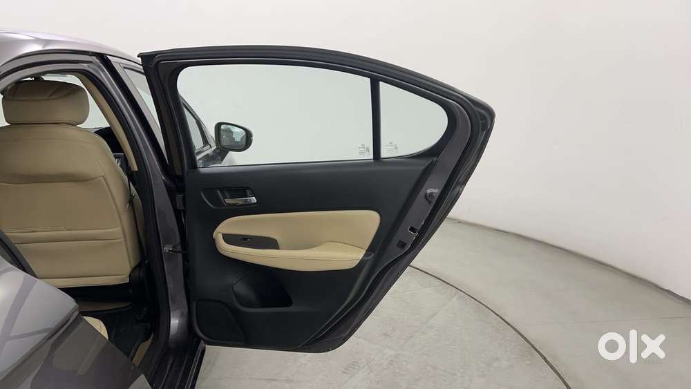 Honda City 1.5 Zx Cvt I-vtec, 2021, Petrol