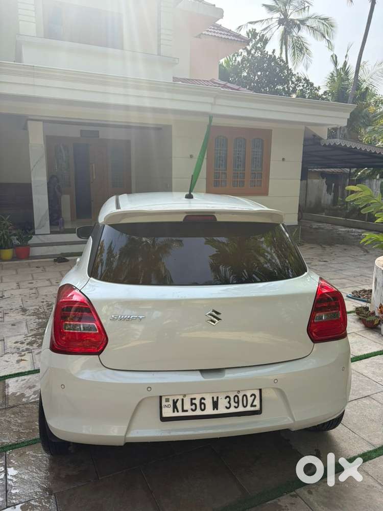 Maruti Suzuki Swift 2021