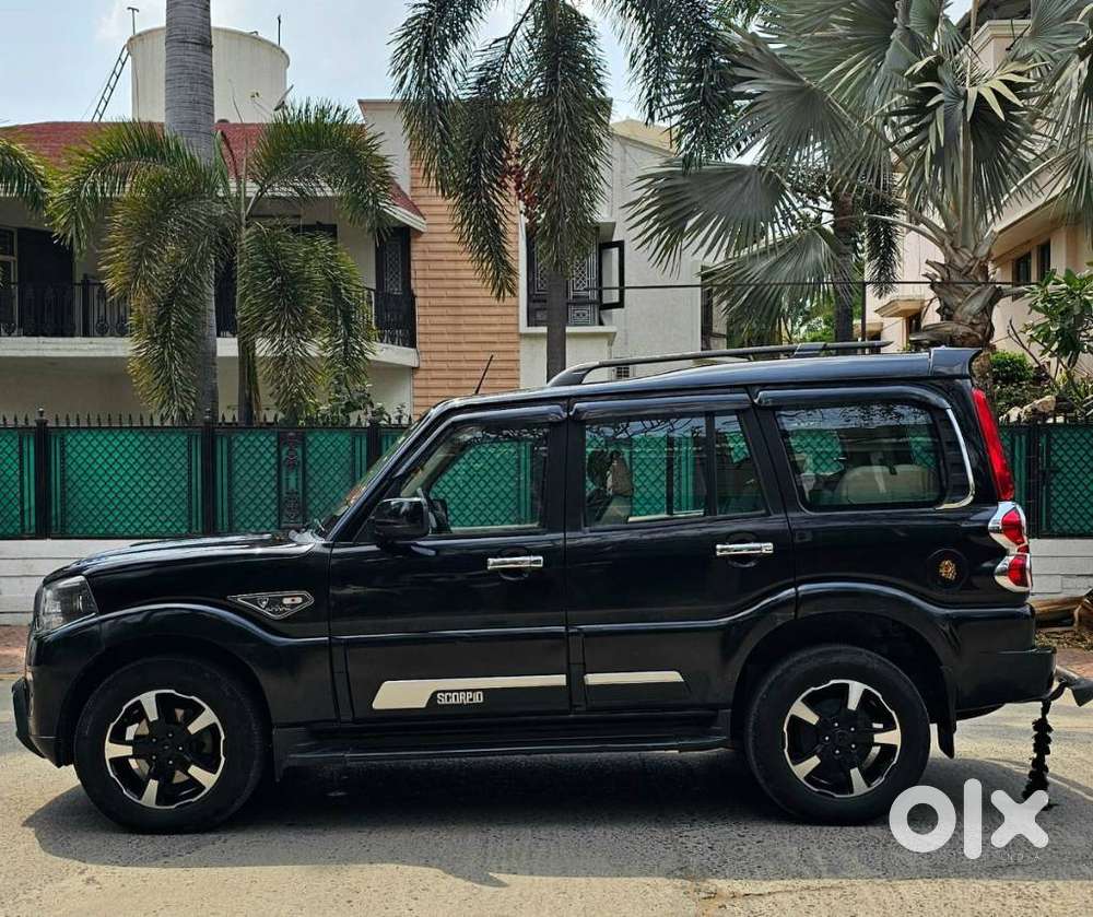 Mahindra Scorpio S11 Mt 7s, 2023, Diesel