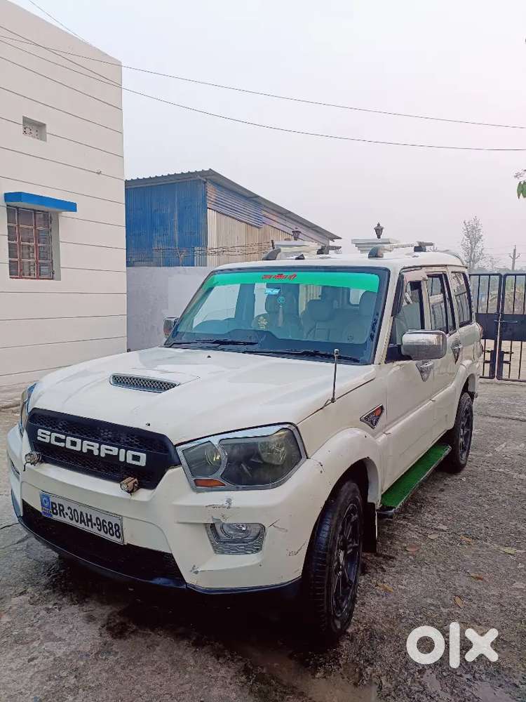 Mahindra Scorpio 2015 Diesel Well Maintained