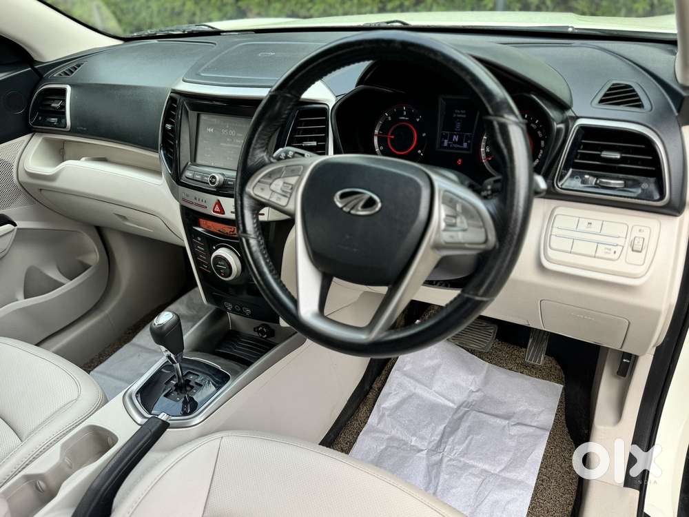 Mahindra Xuv300 W8 (o) 1.5 Diesel Amt, 2021, Diesel