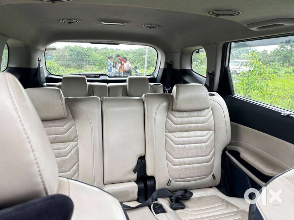 Kia Carens 1.4 Luxury Plus Dct 7 Str, 2022, Petrol