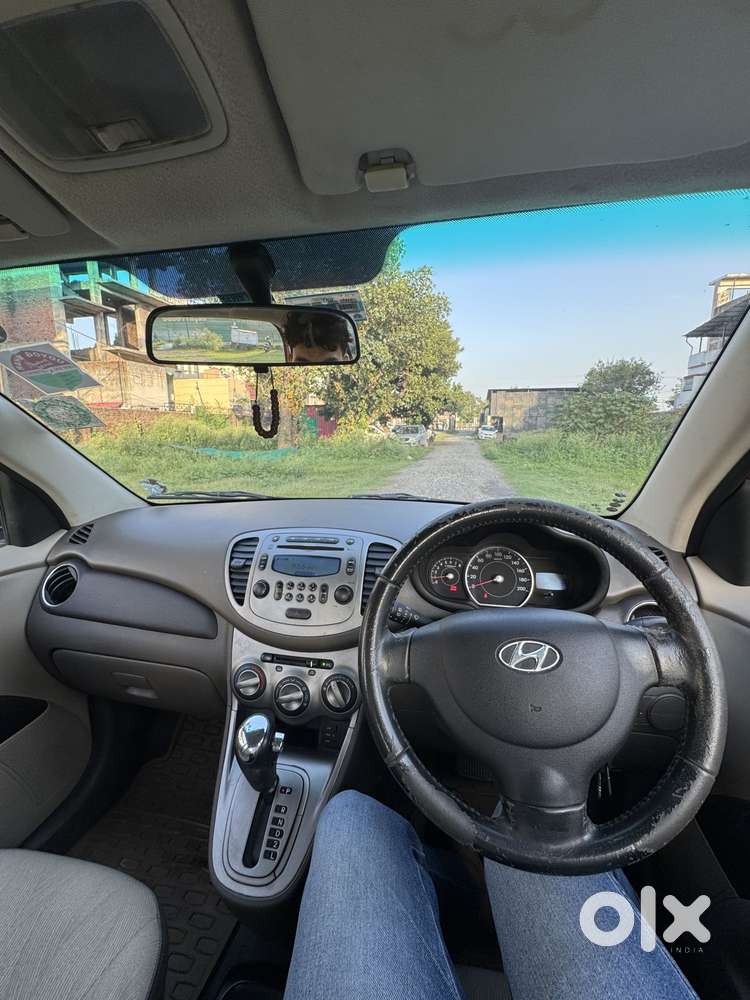 Hyundai I10 Sportz At, 2013, Petrol