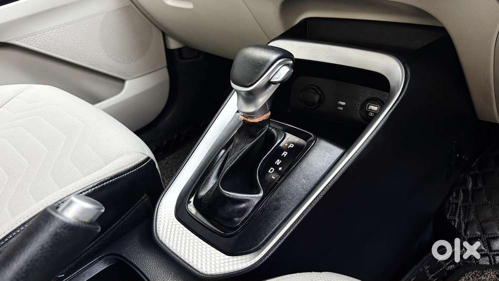 Kia Sonet Htx D, 2023, Petrol