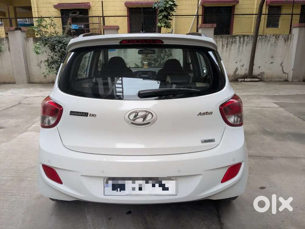 Hyundai Grand I10 2016 Petrol Asta Automatic