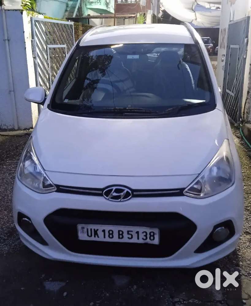 Hyundai Grand I10 2015 Diesel Well Maintained