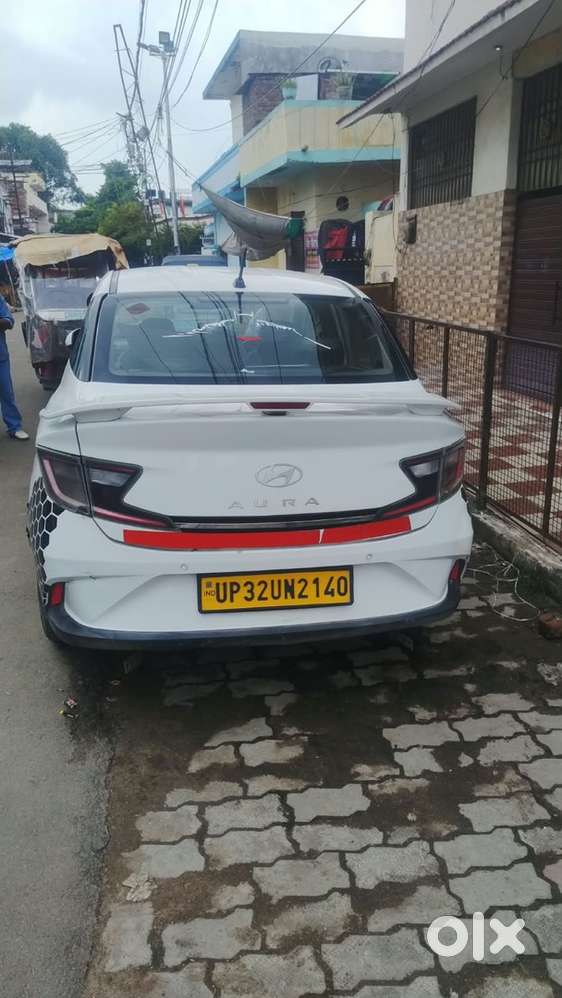 Hyundai Aura 2023 Cng