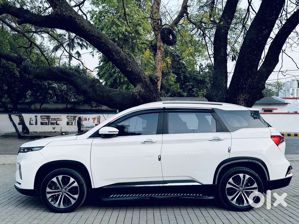 Mg Hector Plus 1.5 Sharp Turbo Cvt 6 Str, 2022, Petrol