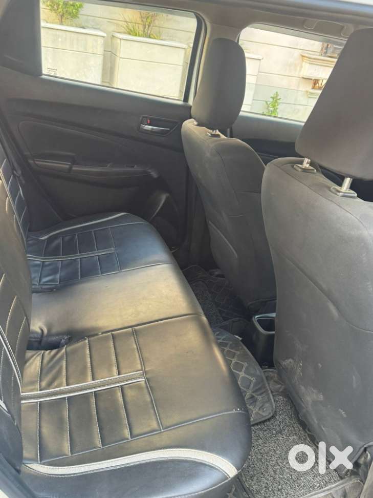 Maruti Suzuki Swift Vxi + Manual, 2021, Petrol