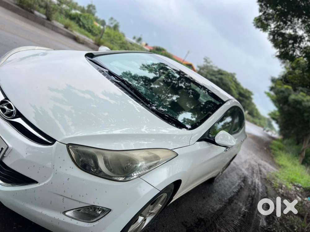 Hyundai Elantra 2012
