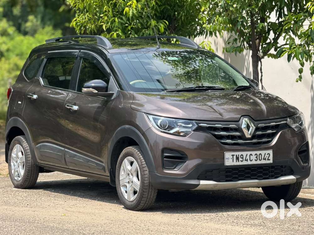 Renault Triber Rxt, 2022, Petrol