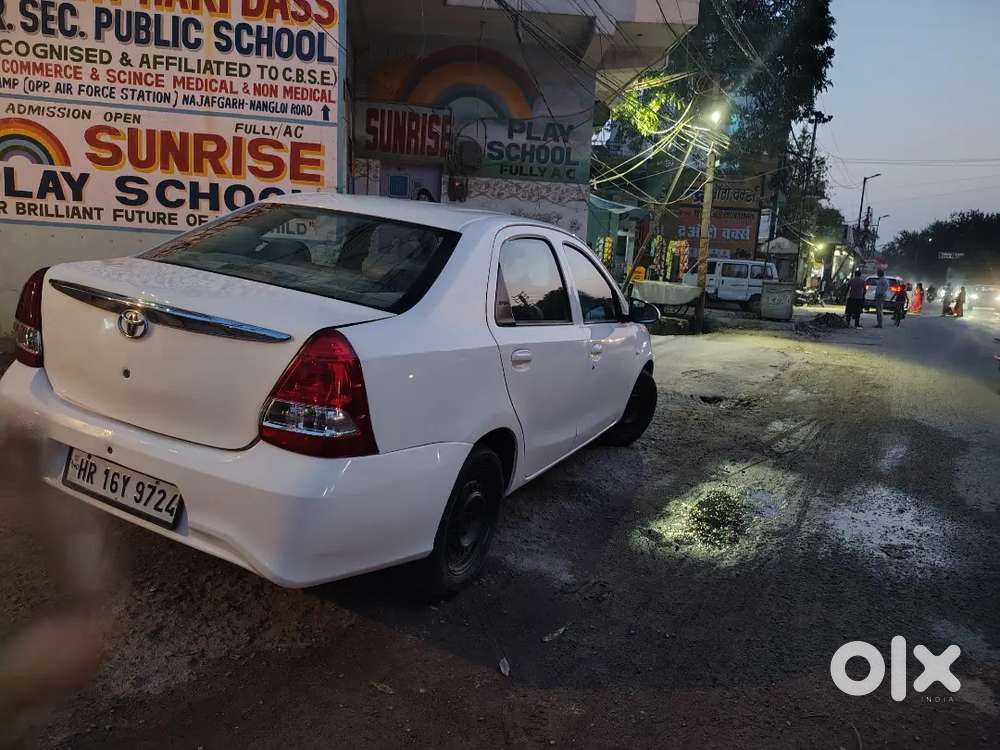 Toyota Etios 2016 Cng & Hybrids 80000 Km Driven