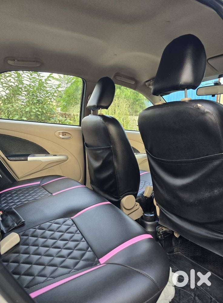 Toyota Etios 1.5 V, 2017, Petrol