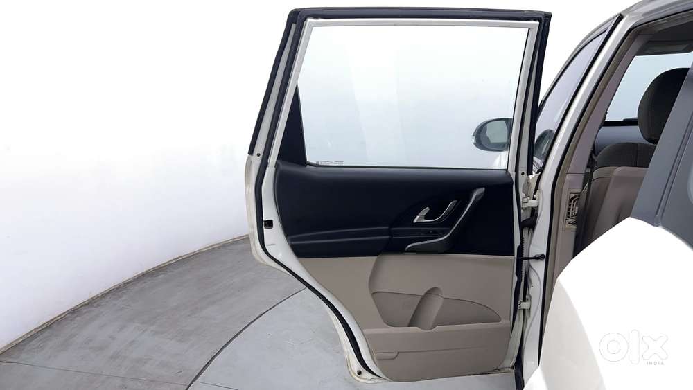 Mahindra Xuv500 W6 2wd, 2017, Diesel