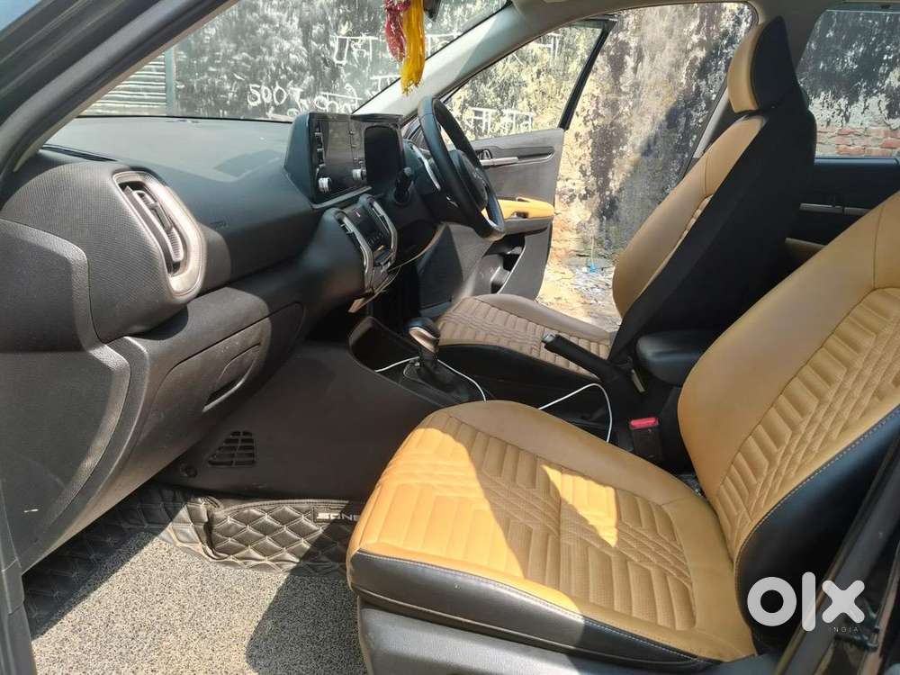 Kia Sonet 2024 Petrol Well Maintained