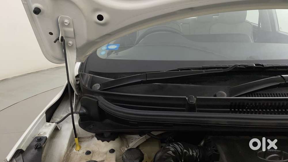 Hyundai Aura [2023-ongoing] 1.2 S Petrol Manual, 2022, Petrol