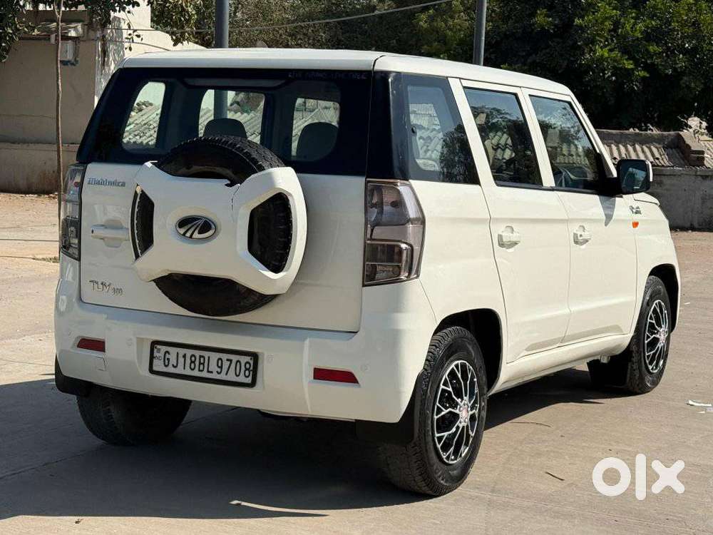 Mahindra Tuv 300 T4 Plus, 2020, Diesel