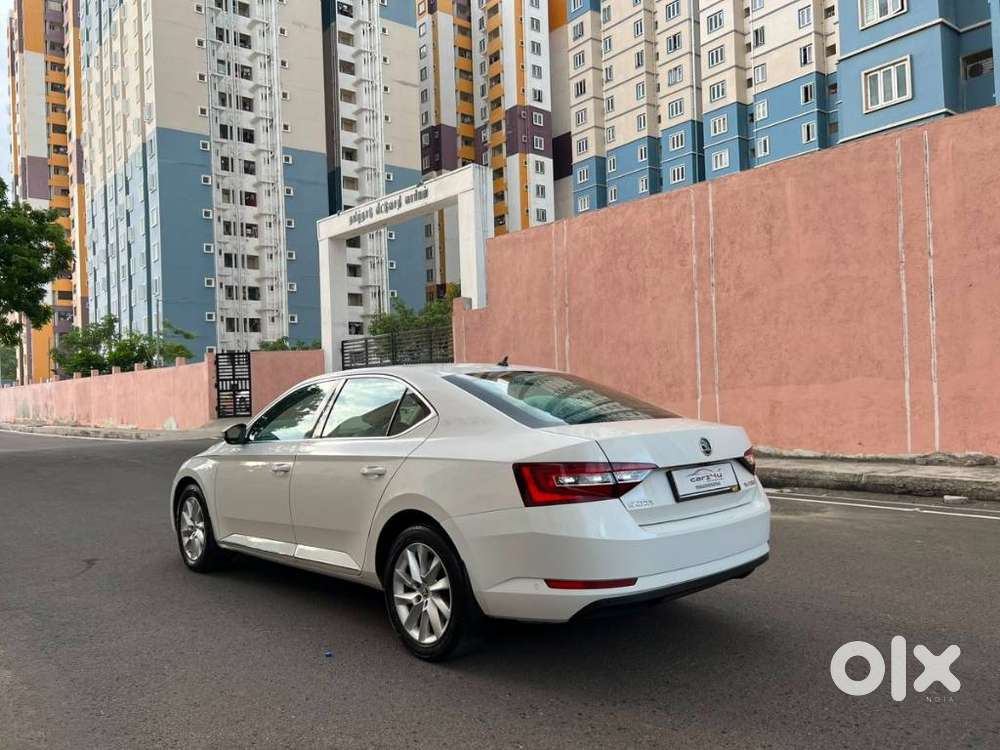 Skoda Superb 2.0 L&k Tsi At, 2018, Petrol