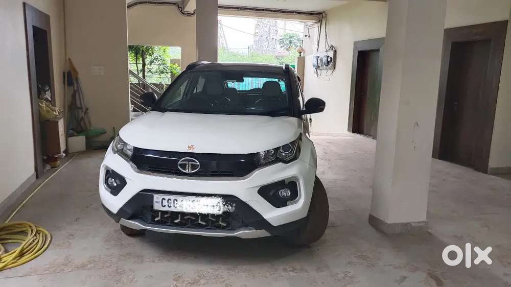 Tata Nexon 2022 Petrol