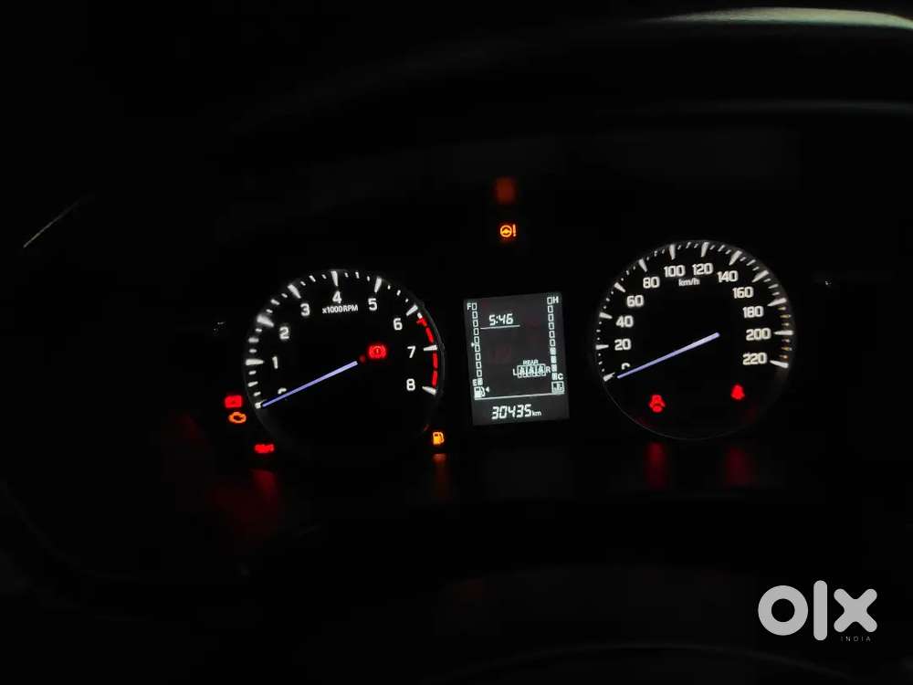 Maruti Suzuki Brezza 1.5 Lxi (o) ,2024