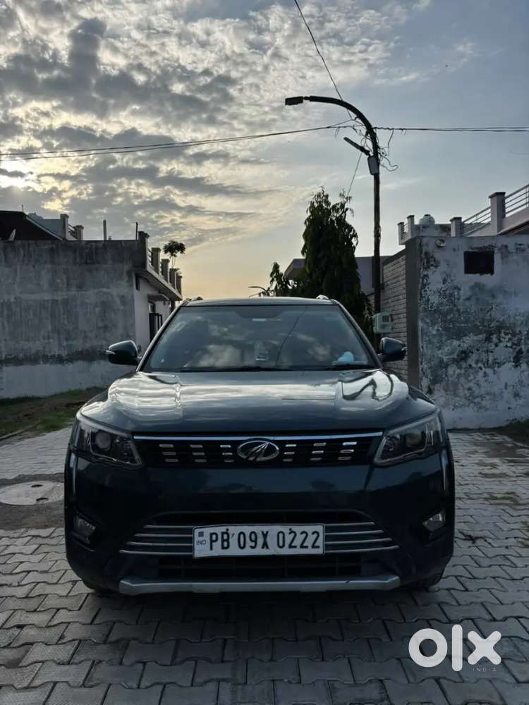 Mahindra Xuv300 2019 Diesel Well Maintained
