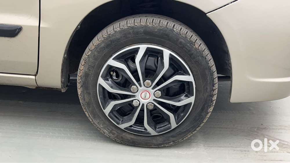 Maruti Suzuki Estilo Vxi Bs-iv, 2012, Petrol