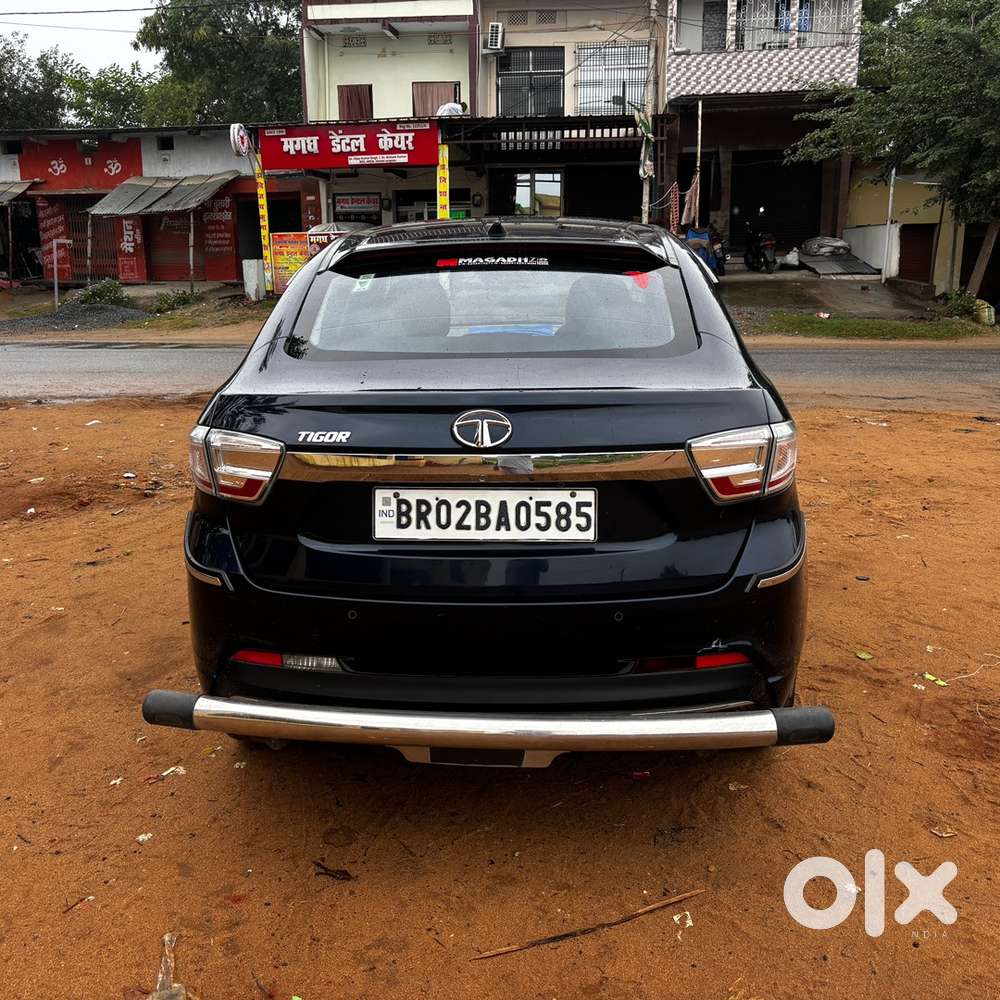 Tata Tigor Petrol 2021